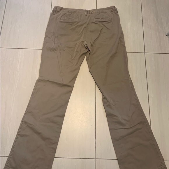 Khaki pants from Banana Republic - Picture 5 of 5